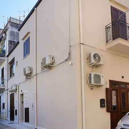 Summer House * Castellammare del Golfo